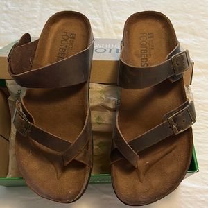 Excellent condition! Never worn. Size 8.